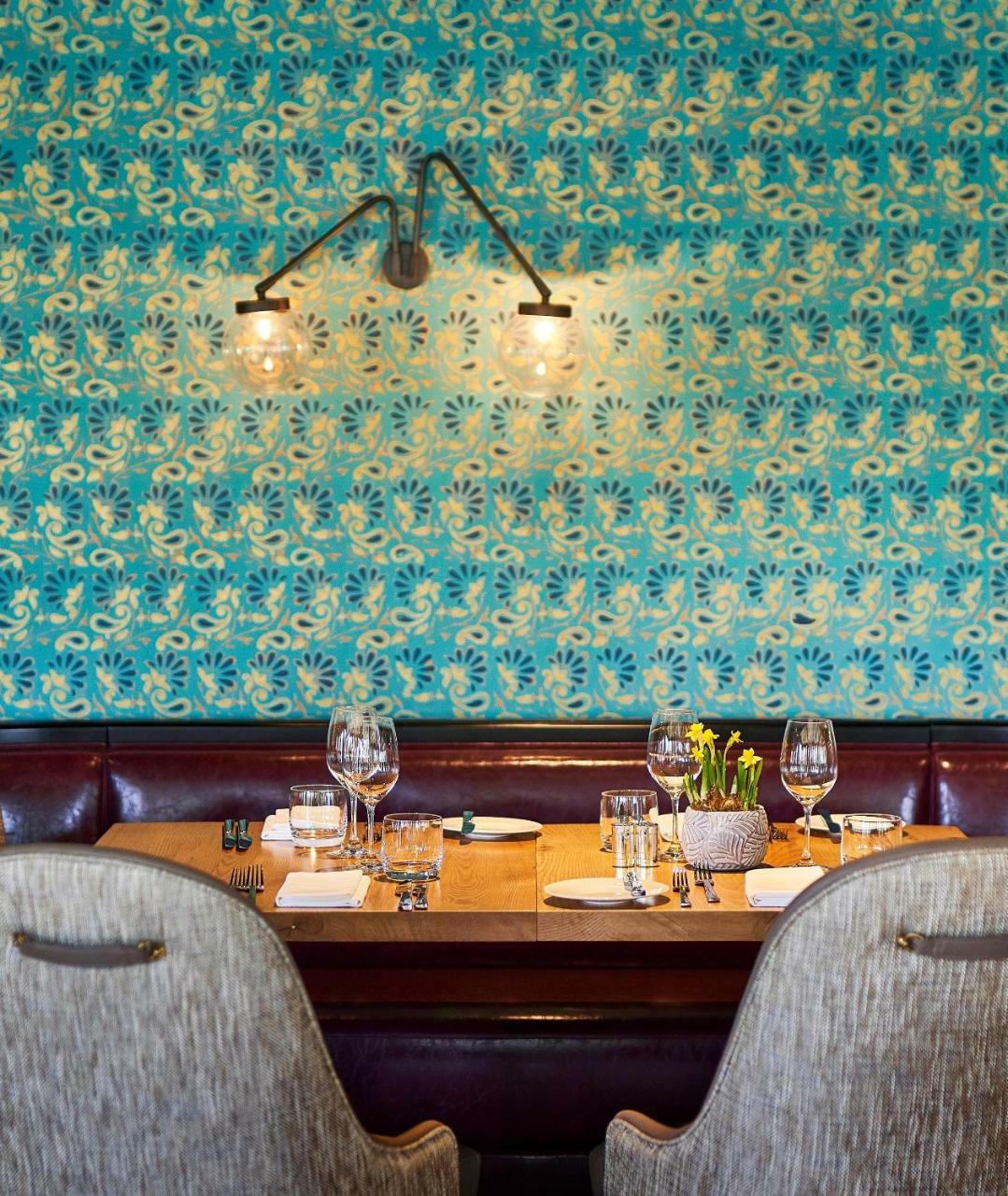 Monkey Island Estate - Small Luxury Hotels Of The World Bray Exterior photo Interior of the restaurant